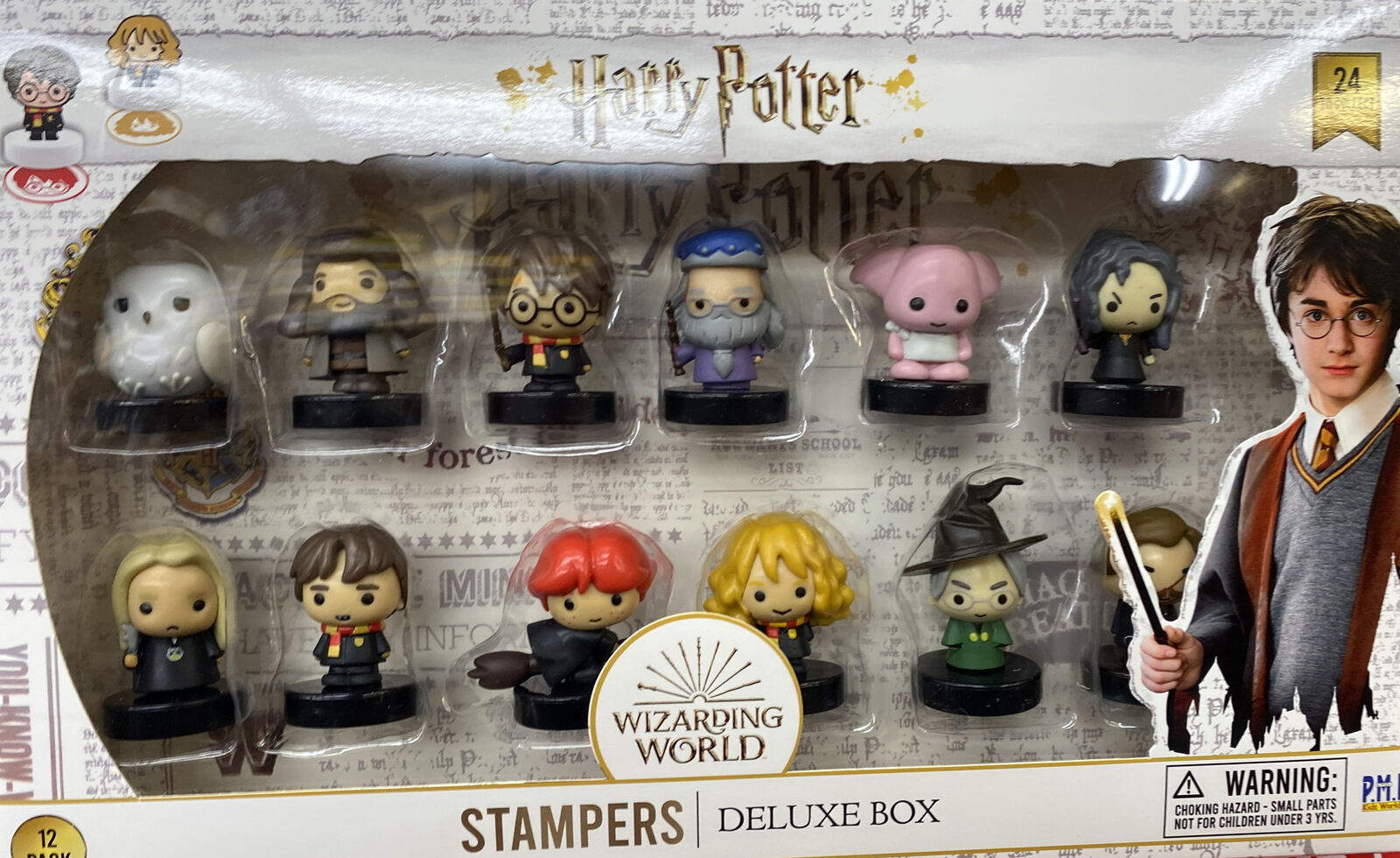 31814/2 SET TIMBRI HARRY POTTER HOGWARTS SCATOLA DELUXE 12 TIMBRI 33,7x20,6x4,5CM 31814/2 SET TIMBRI HARRY POTTER HOGWARTS SCATOLA DELUXE 12 TIMBRI 33,7x20,6x4,5CM