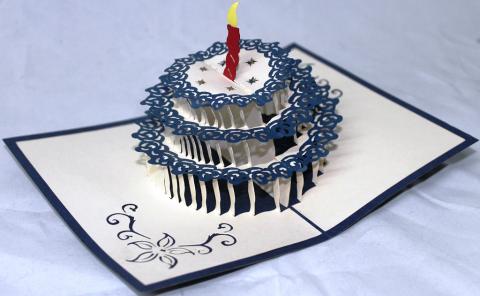 BIGLIETTO AUGURI - ORIGAMI - TORTA