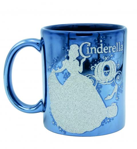 COUPE de PAILLETTES avec la Boîte de DISNEY - CENDRILLON et blanche-neige