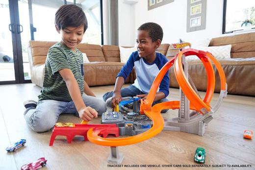 Hot Wheels Mega Vortice Playset Contiene 1 Macchinina - CDL45