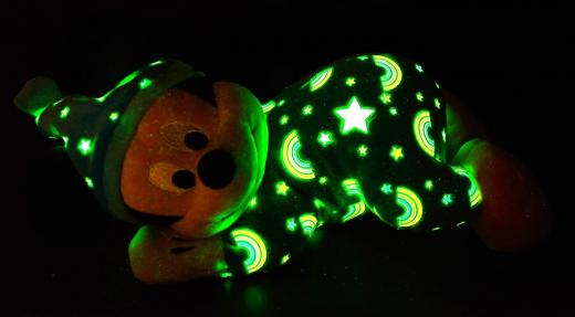 Disney Peluche Topolino Dolce Nanna con Tutina Luminescente al Buio 30 cm