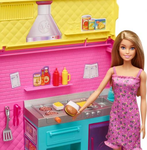 Mattel - Ristorante di Barbie e i Suoi fratelli includono 3 Bambole e piu' di 30 Accessori, Multicolor