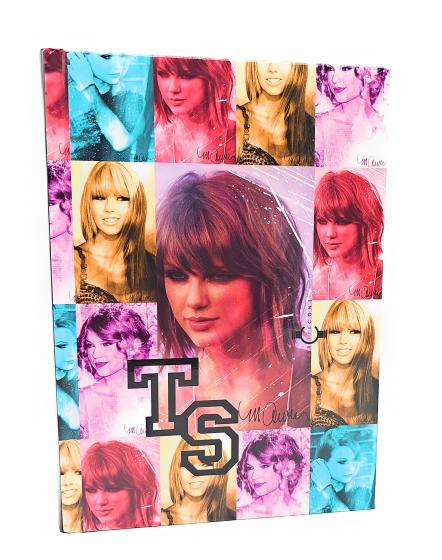 Diario Ufficiale Taylor Swift, 12 Mesi, 350 Pagine